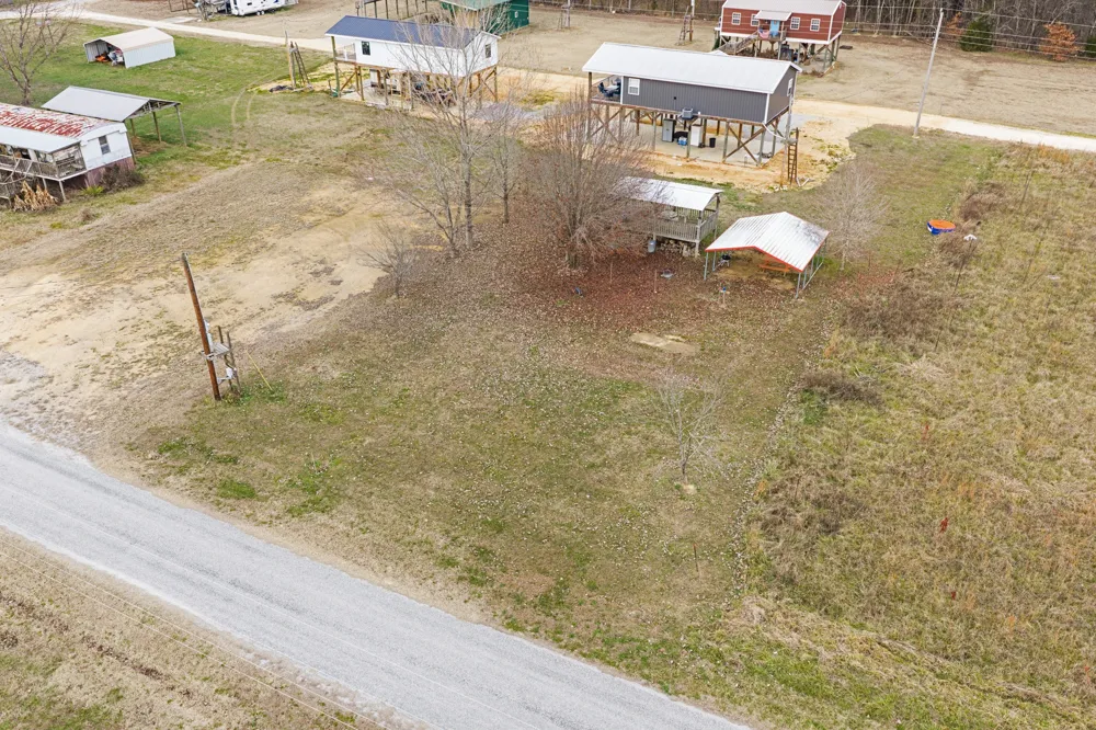 0 EAGLE BEND ROAD Linden, TN 37096