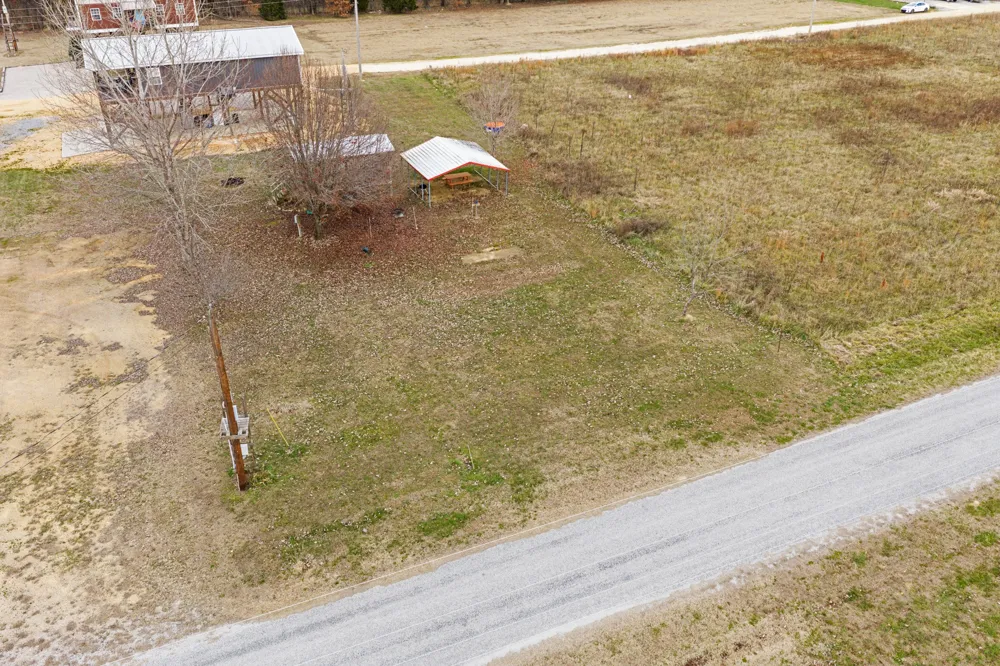 0 EAGLE BEND ROAD Linden, TN 37096