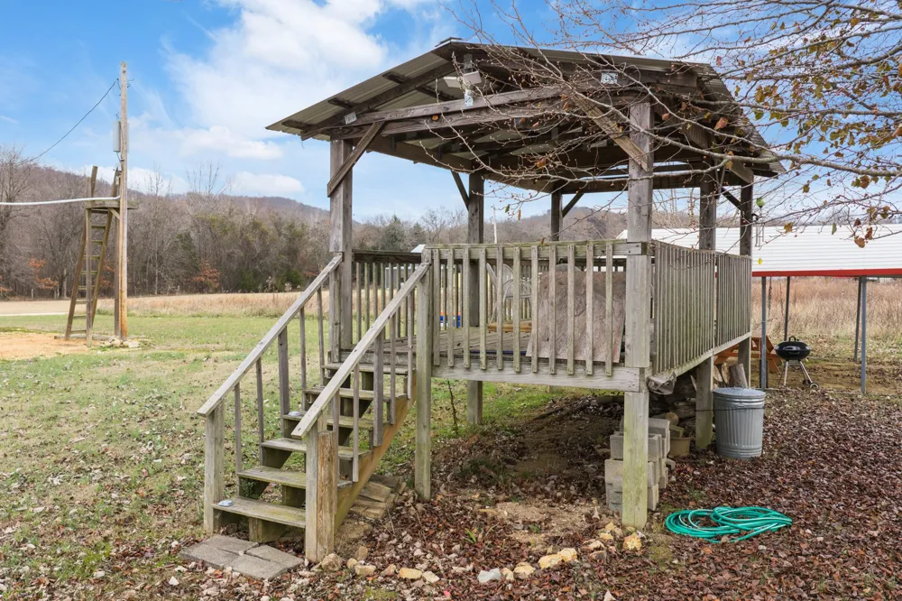 0 EAGLE BEND ROAD Linden, TN 37096