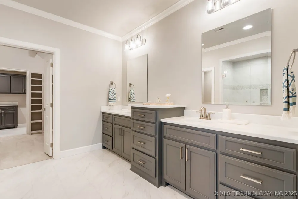 1604 Pinecrest Drive Claremore, OK 74017