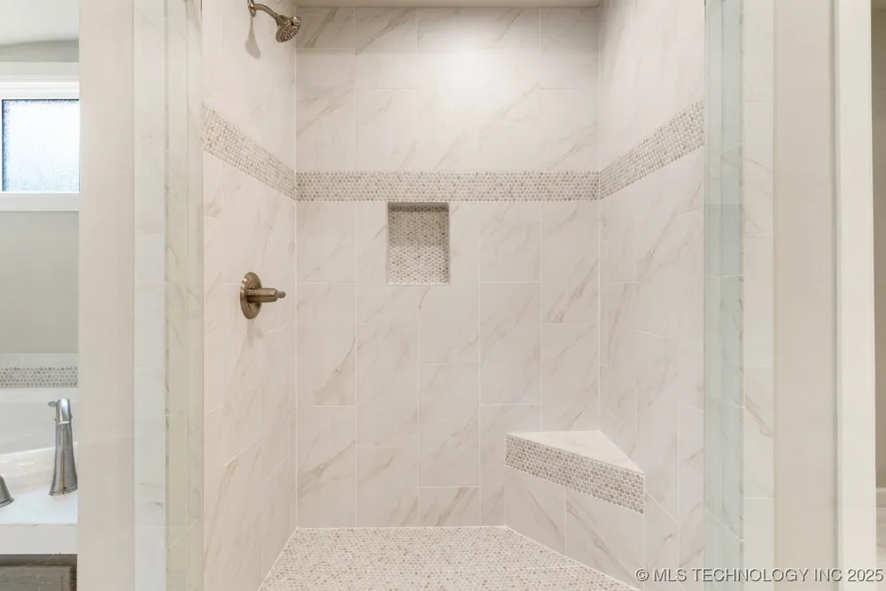 1604 Pinecrest Drive Claremore, OK 74017