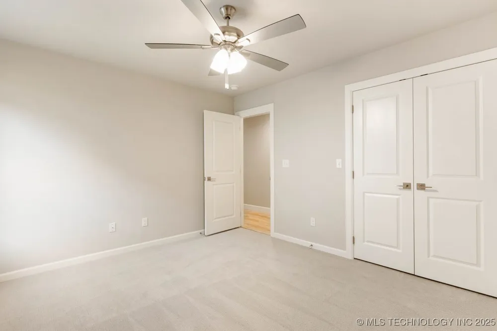 1604 Pinecrest Drive Claremore, OK 74017