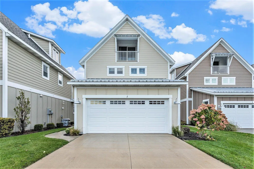 920 W Savidge Street #2 Spring Lake Village, MI 49456