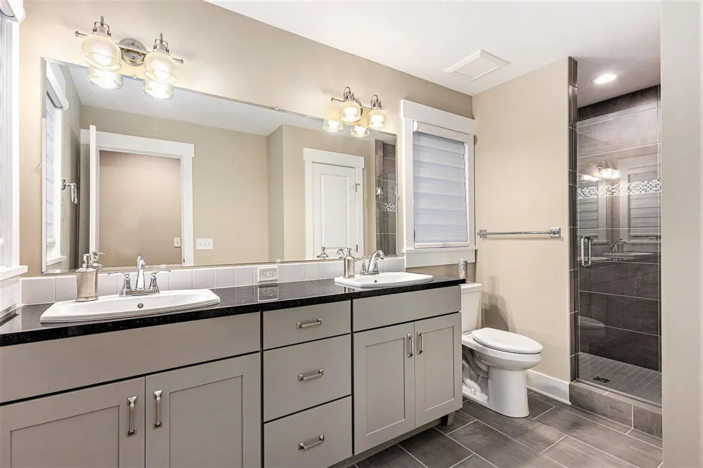 920 W Savidge Street #2 Spring Lake Village, MI 49456