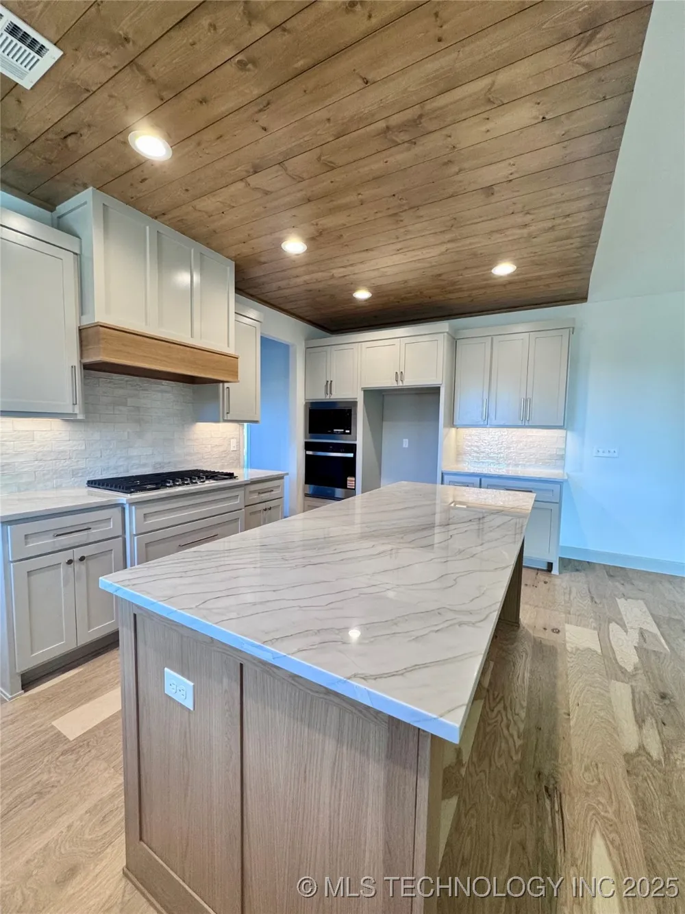 17910 S 46th EastAvenue Bixby, OK 74008