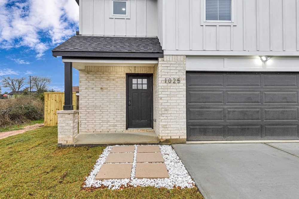 1025 20th Street Hempstead, TX 77445