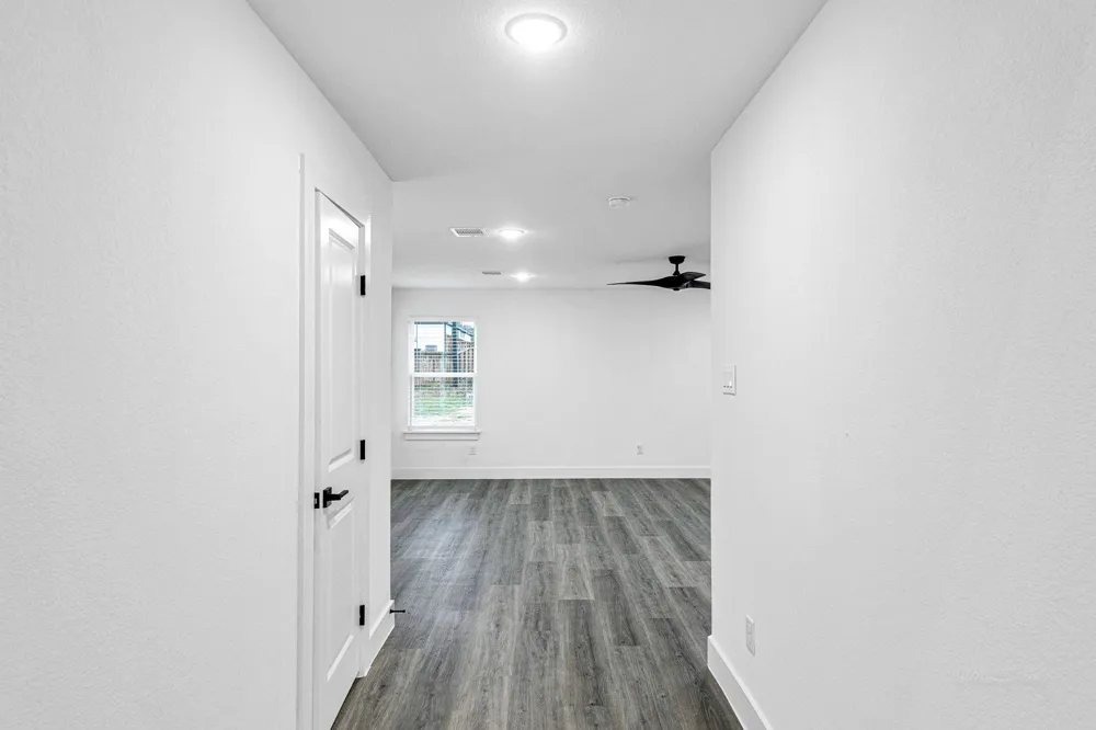 1025 20th Street Hempstead, TX 77445