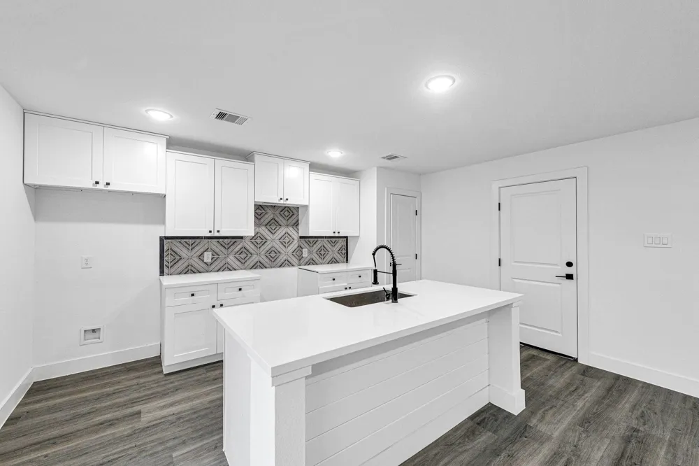 1025 20th Street Hempstead, TX 77445