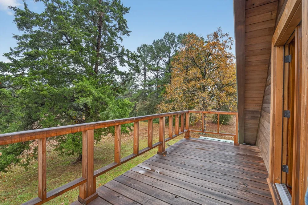 3723 E Fm 256 E Colmesneil, TX 75938