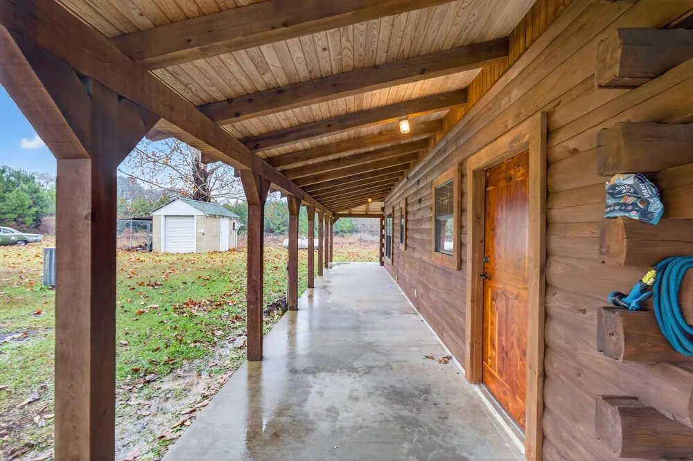 3723 E Fm 256 E Colmesneil, TX 75938