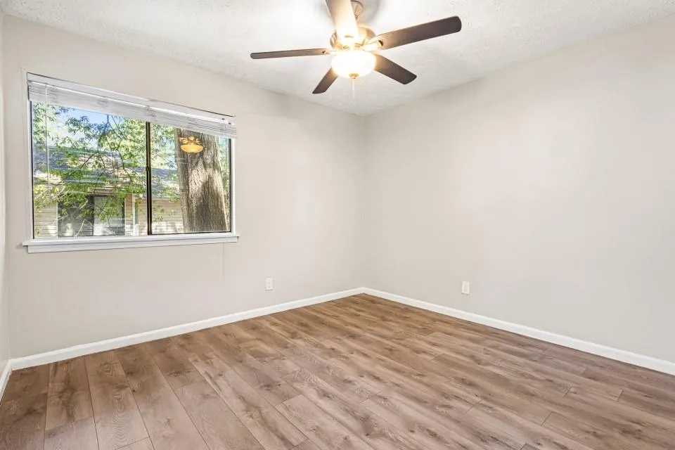8586 Creekwood Way Jonesboro, GA 30238