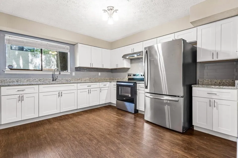 8586 Creekwood Way Jonesboro, GA 30238