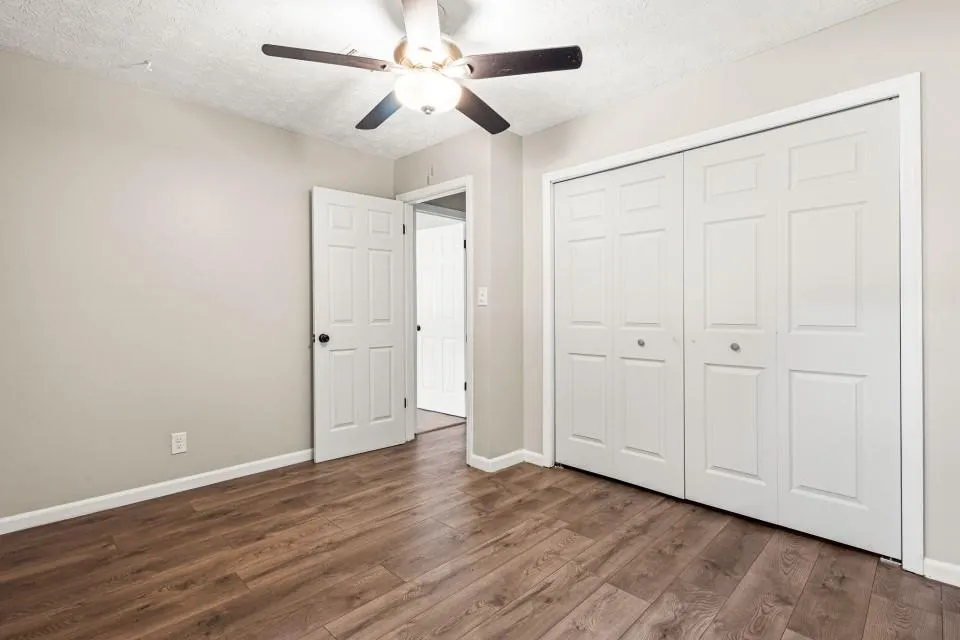 8586 Creekwood Way Jonesboro, GA 30238