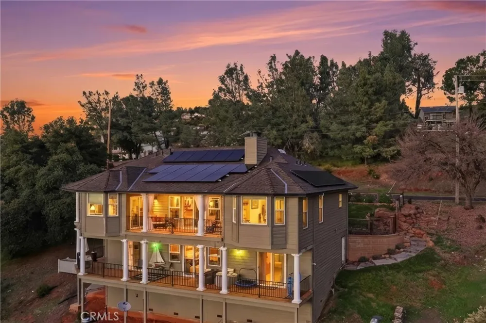 18750 Fernwood Road Hidden Valley Lake, CA 95467