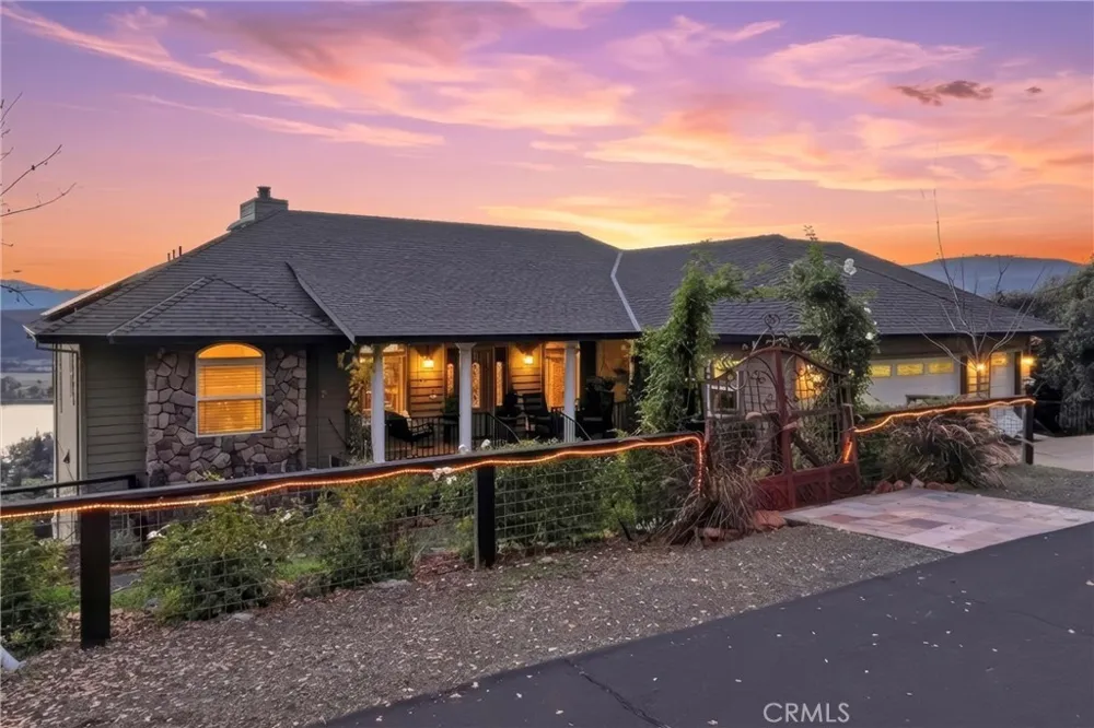 18750 Fernwood Road Hidden Valley Lake, CA 95467