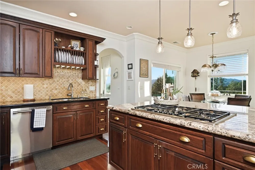 18750 Fernwood Road Hidden Valley Lake, CA 95467