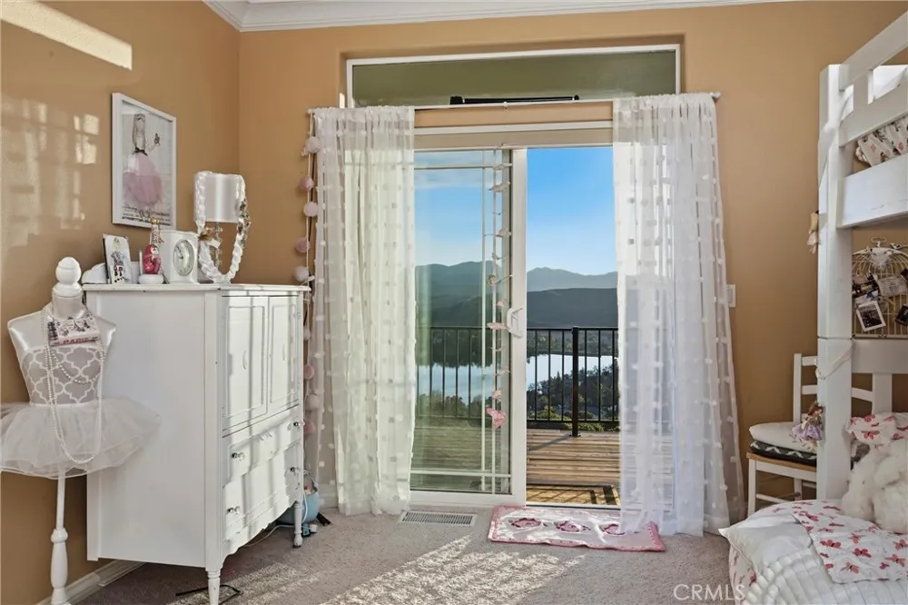 18750 Fernwood Road Hidden Valley Lake, CA 95467