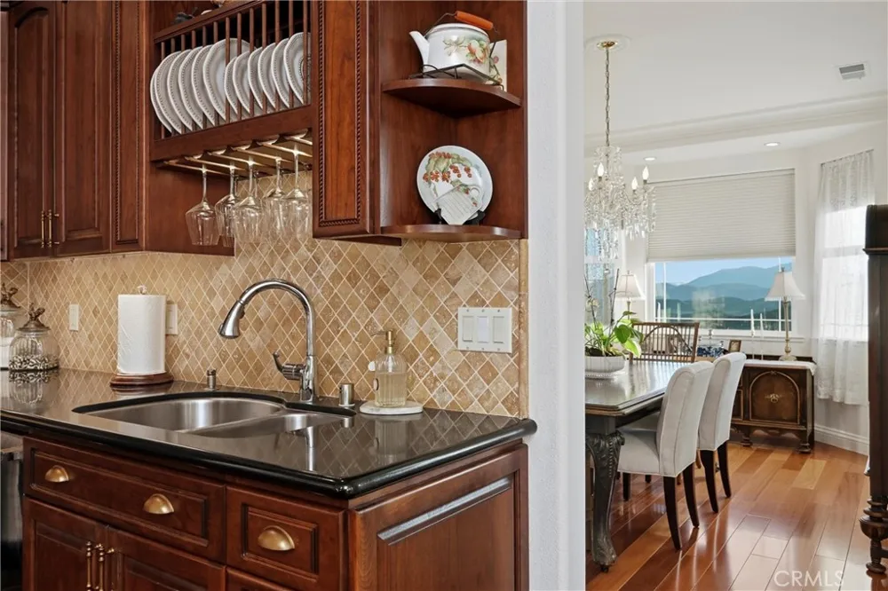 18750 Fernwood Road Hidden Valley Lake, CA 95467