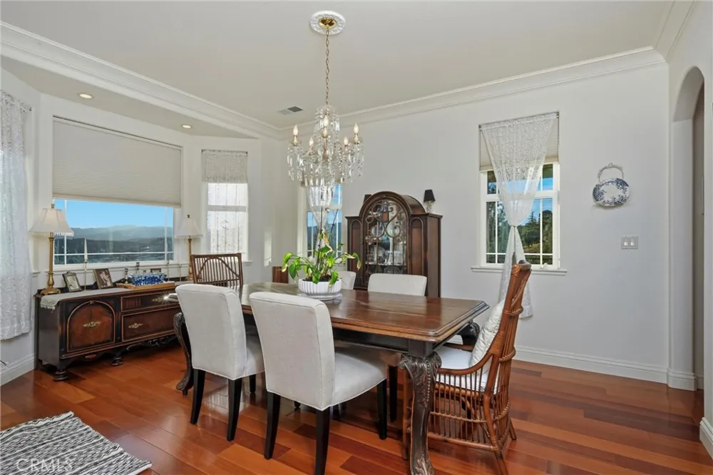 18750 Fernwood Road Hidden Valley Lake, CA 95467