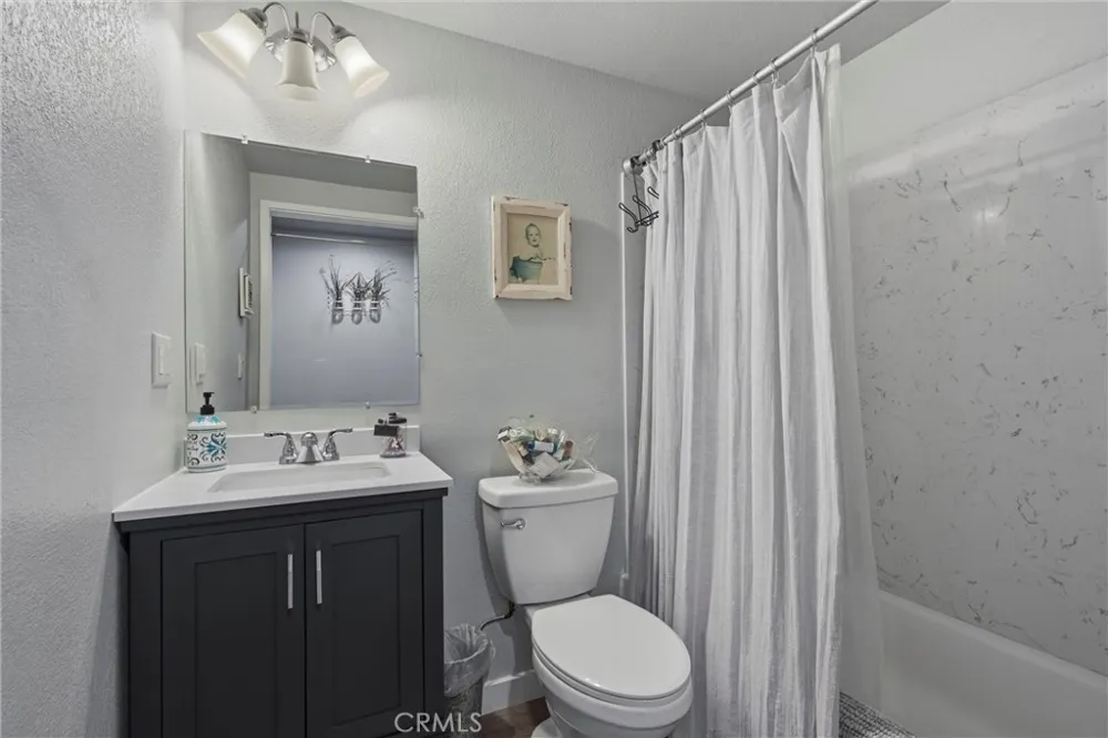18750 Fernwood Road Hidden Valley Lake, CA 95467