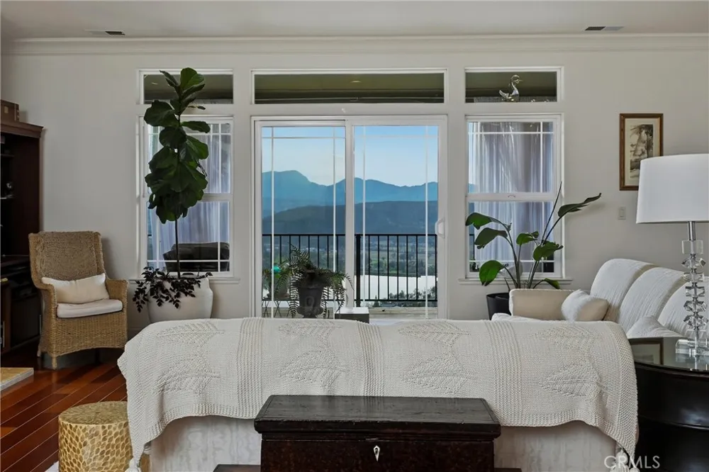 18750 Fernwood Road Hidden Valley Lake, CA 95467
