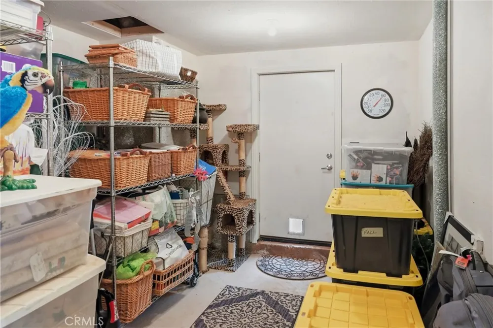 18750 Fernwood Road Hidden Valley Lake, CA 95467