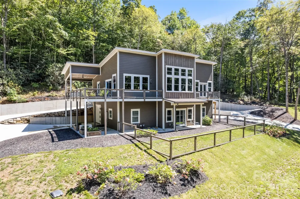 1185 Wallalieu Road Otto, NC 28763