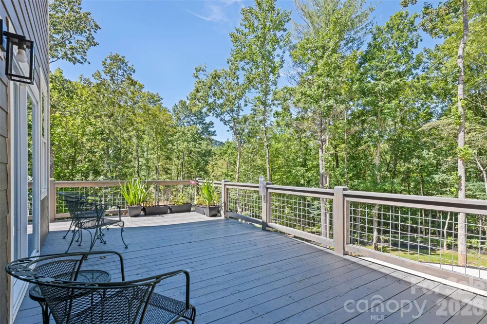 1185 Wallalieu Road Otto, NC 28763