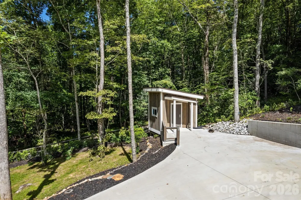 1185 Wallalieu Road Otto, NC 28763