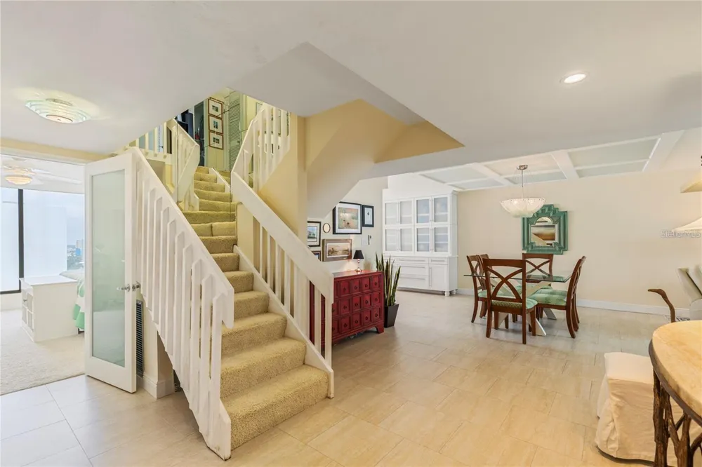 440 S GULFVIEW BOULEVARD #1705 Clearwater Beach, FL 33767