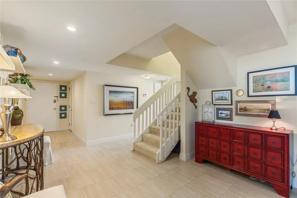 440 S GULFVIEW BOULEVARD #1705 Clearwater Beach, FL 33767