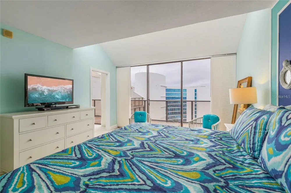 440 S GULFVIEW BOULEVARD #1705 Clearwater Beach, FL 33767
