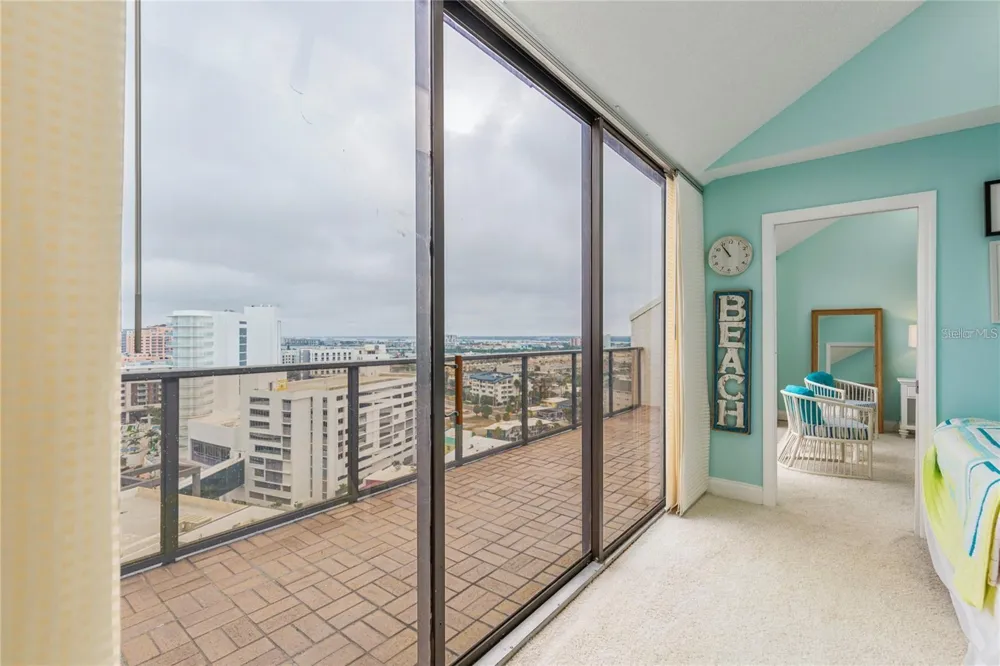 440 S GULFVIEW BOULEVARD #1705 Clearwater Beach, FL 33767