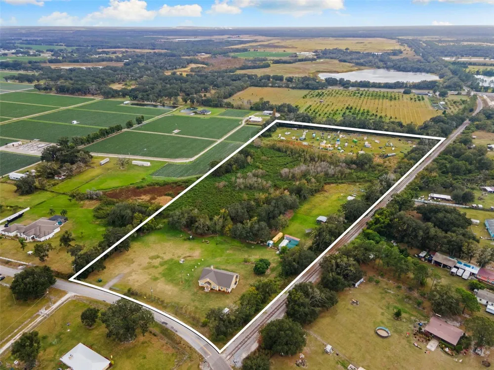1103 COLSON ROAD Plant City, FL 33567