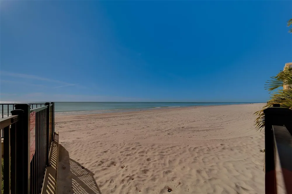 16450 GULF BOULEVARD #565 North Redington Beach, FL 33708