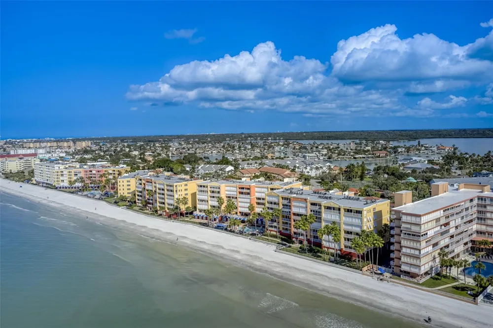 16450 GULF BOULEVARD #565 North Redington Beach, FL 33708