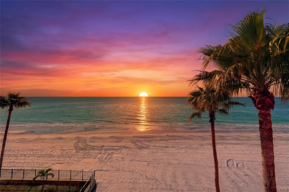 16450 GULF BOULEVARD #565 North Redington Beach, FL 33708