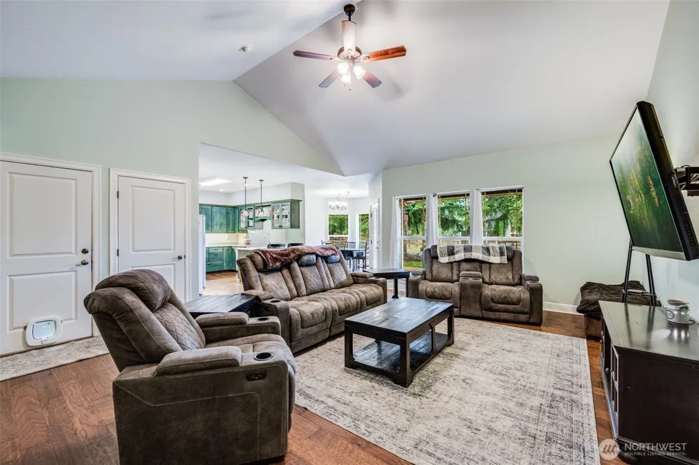 36612 2nd Avenue S Roy, WA 98580