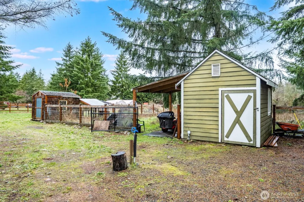36612 2nd Avenue S Roy, WA 98580