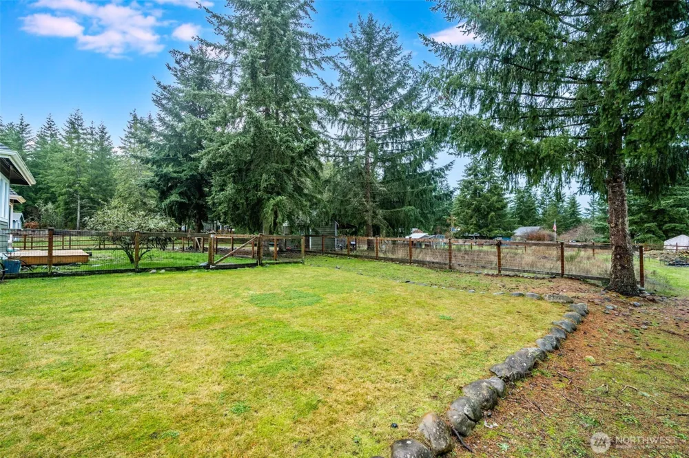 36612 2nd Avenue S Roy, WA 98580