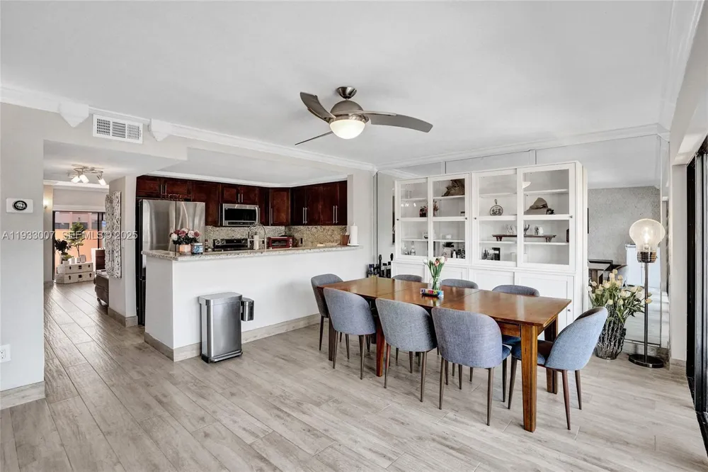 16478 NE 27th Pl #34 Eastern Shores, FL 33160