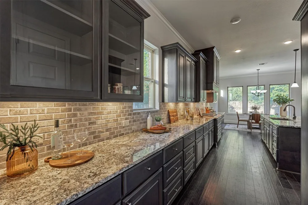 414 Mill Creek Road Pinehurst, TX 77362