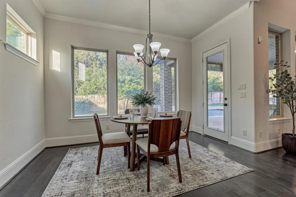 414 Mill Creek Road Pinehurst, TX 77362