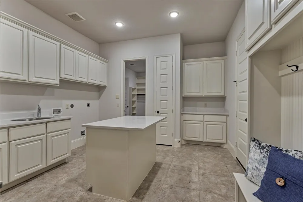 414 Mill Creek Road Pinehurst, TX 77362