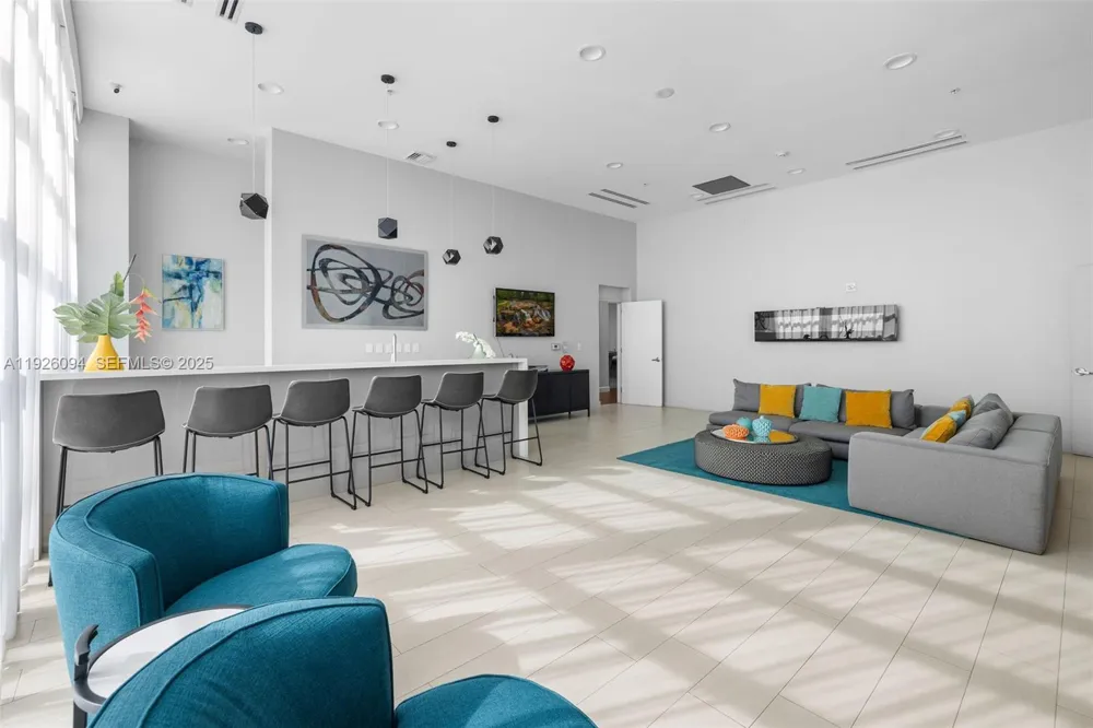 665 NE 25th St #1801 Miami, FL 33137