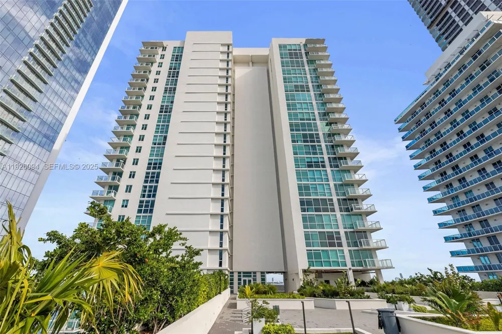 665 NE 25th St #1801 Miami, FL 33137