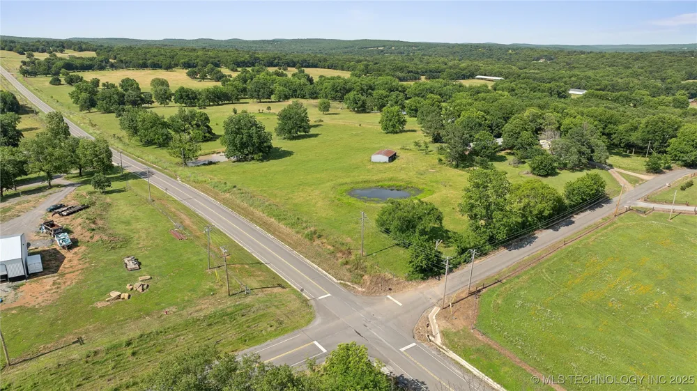 1904 County Line Road E Fort Gibson, OK 74434