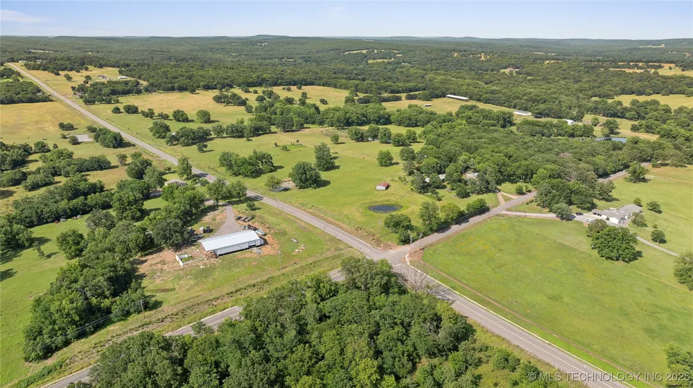 1904 County Line Road E Fort Gibson, OK 74434