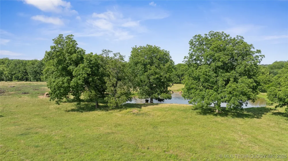 1904 County Line Road E Fort Gibson, OK 74434