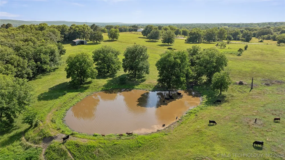 1904 County Line Road E Fort Gibson, OK 74434
